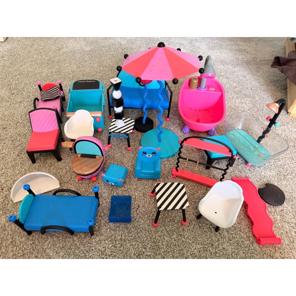 Huge L.O.L. Surprise Dollhouse Furniture Lot - Beds, Bathtub, Fridge, Chairs